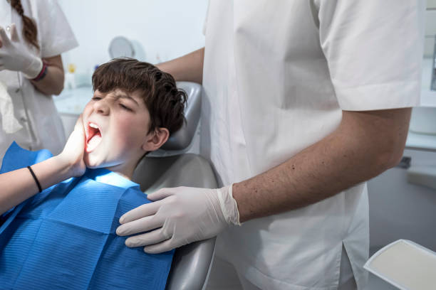 Best Mobile Emergency Dentist in El Cenizo, TX
