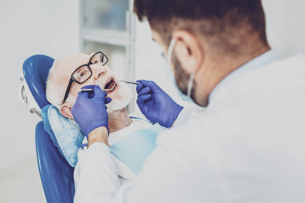 Best Emergency Dentist for Knocked-Out Tooth in El Cenizo, TX